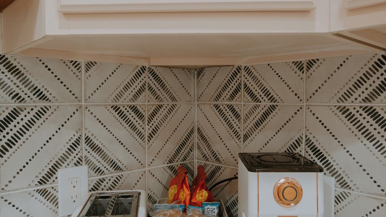 Photo of Kitchen in Huning Highland Historic District