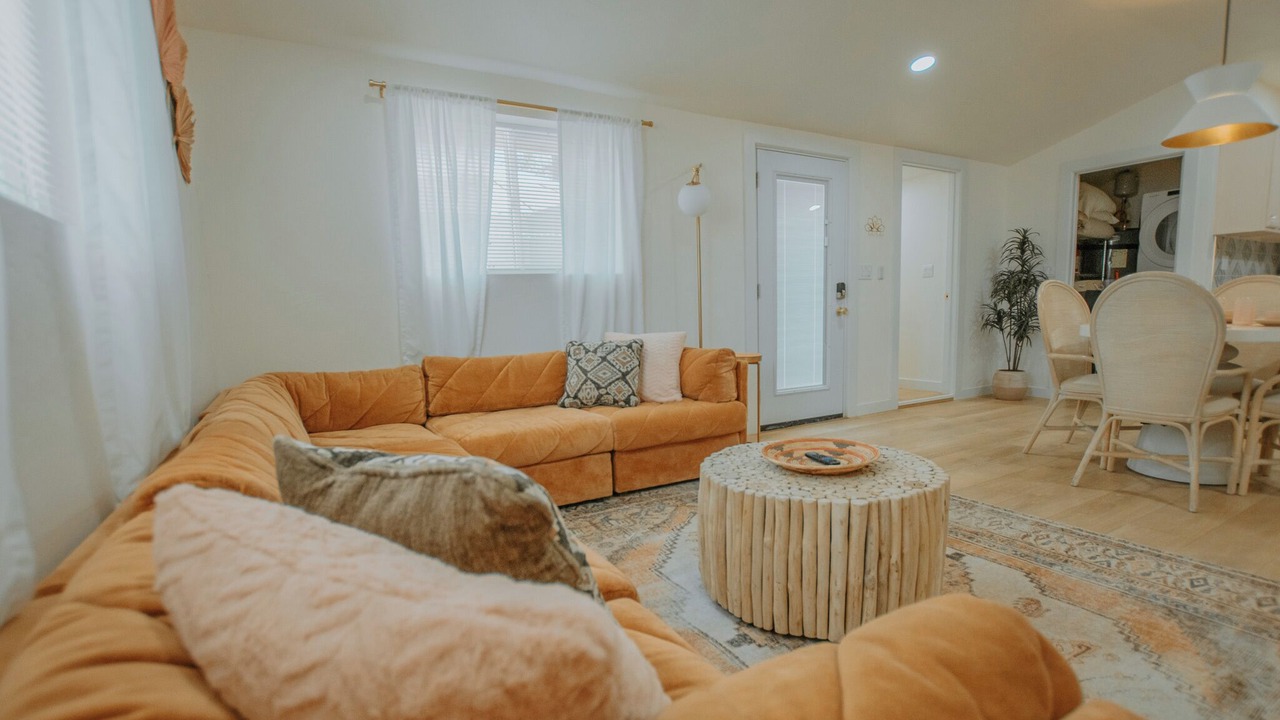 Photo of Livingroom in Huning Highland Historic District