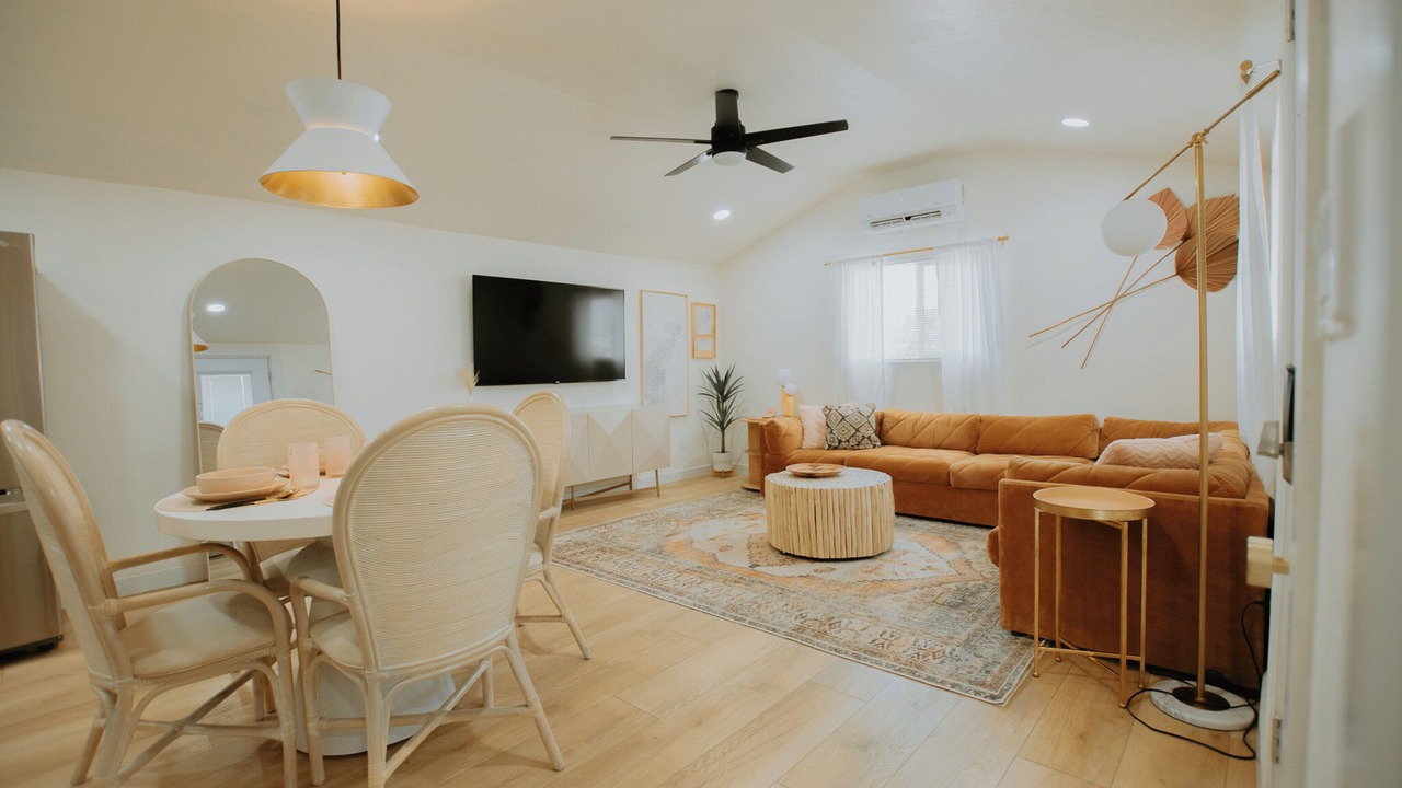 Photo of Livingroom in Huning Highland Historic District