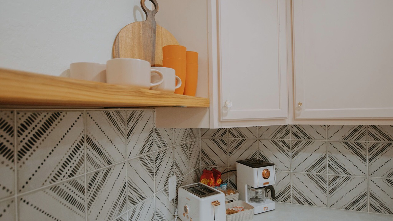Photo of Kitchen in Huning Highland Historic District