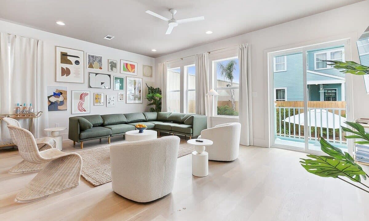 Photo of Livingroom in Bayou St. John