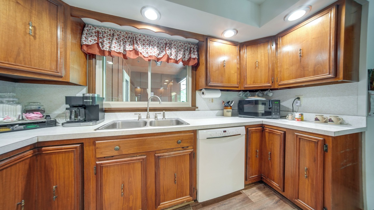 Photo of Kitchen in Conneaut
