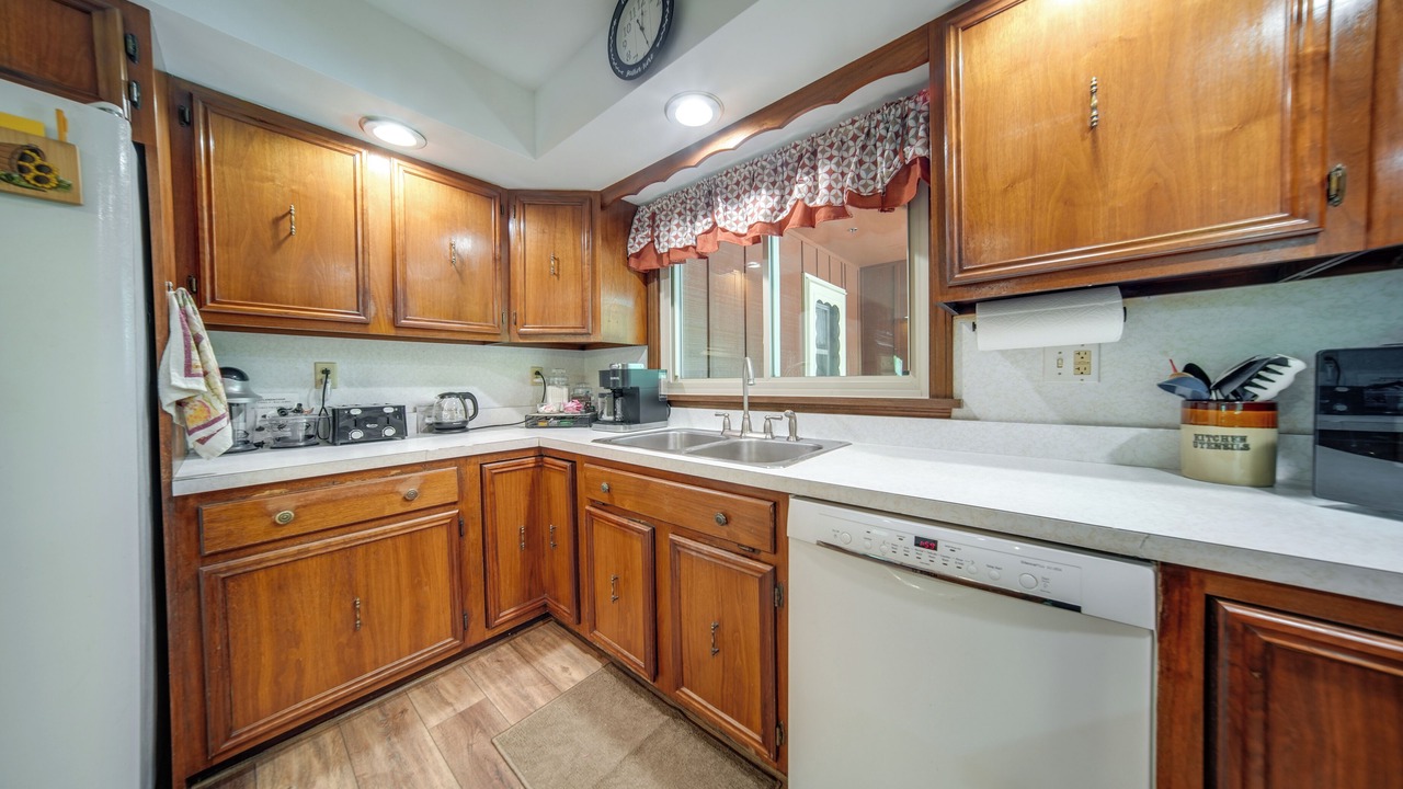Photo of Kitchen in Conneaut