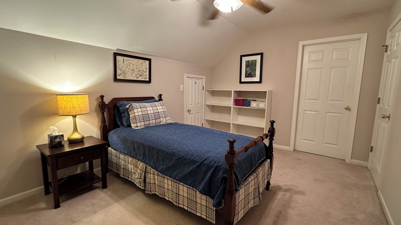 Photo of Bedroom in Saint Andrews