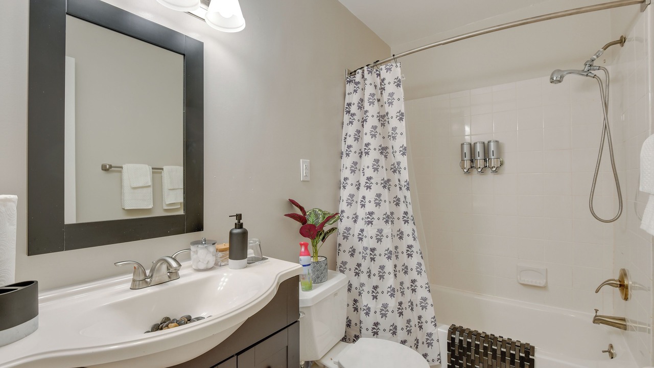 Photo of Bathroom in Long Reach