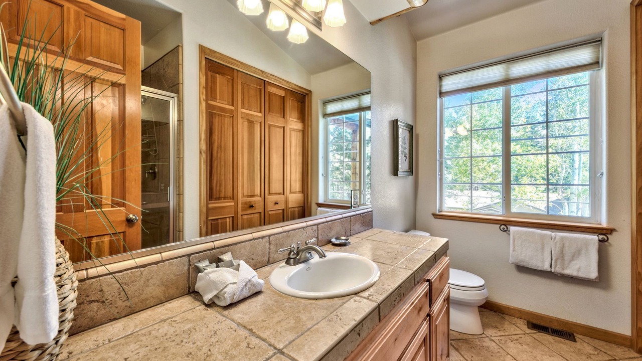 Photo of Bathroom in North Upper Truckee