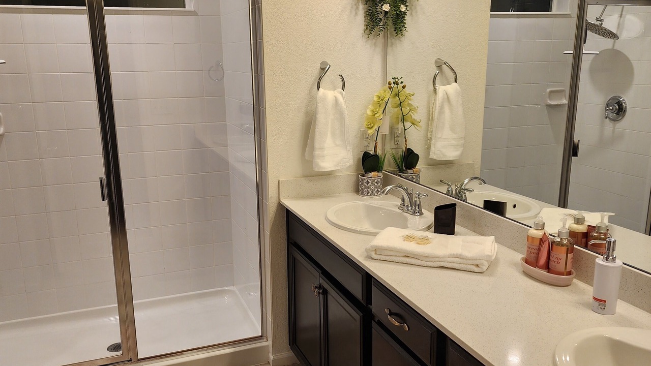 Photo of Bathroom in Commerce City