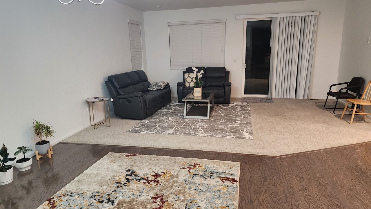 Photo of Livingroom in Commerce City