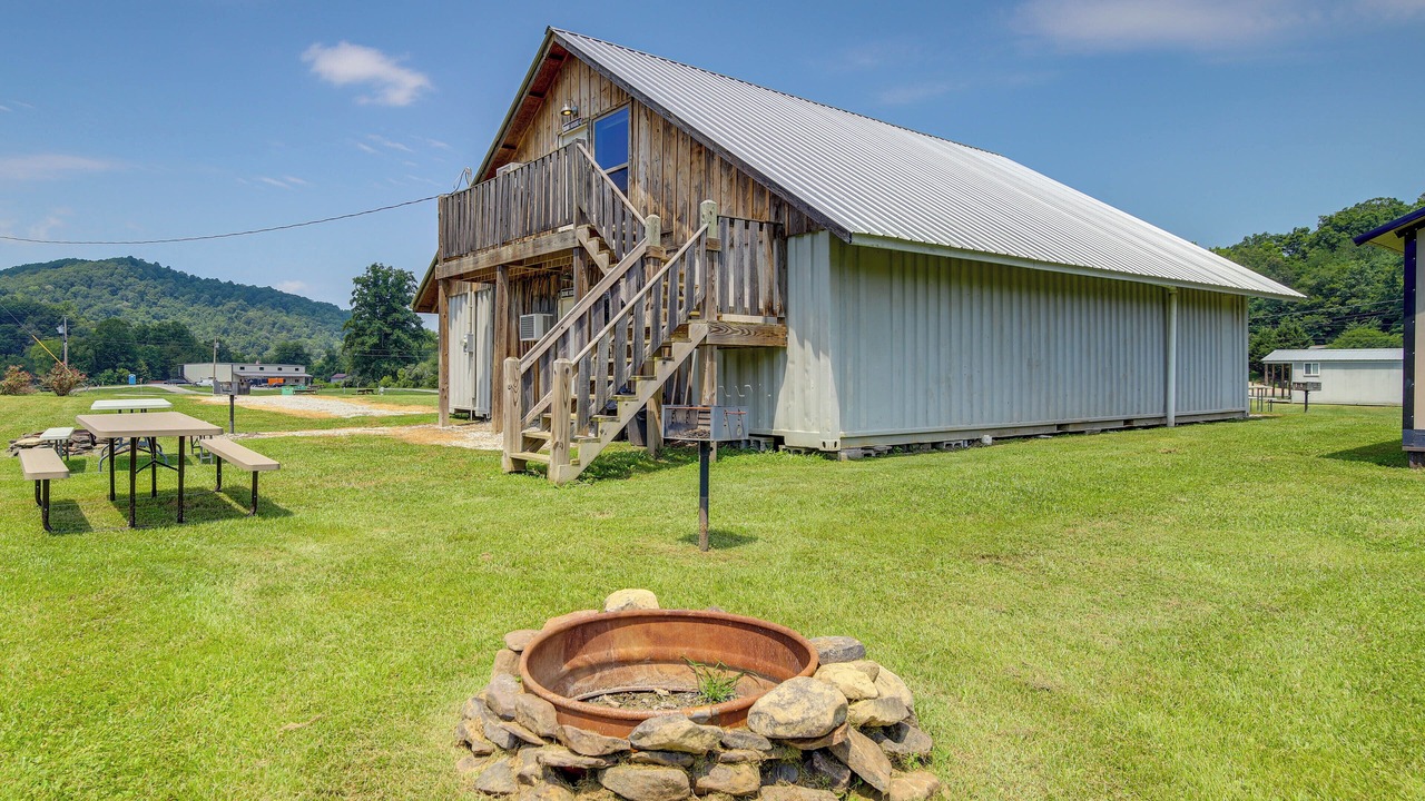 Photo of Outdoor in Winona