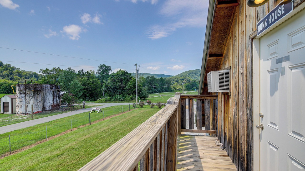 Photo of Patio Balcony in Winona
