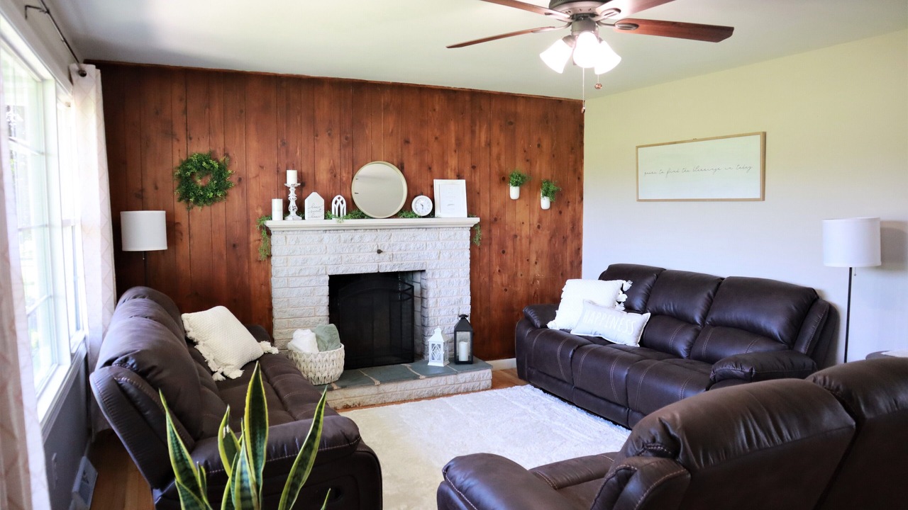 Photo of Livingroom in Conestoga
