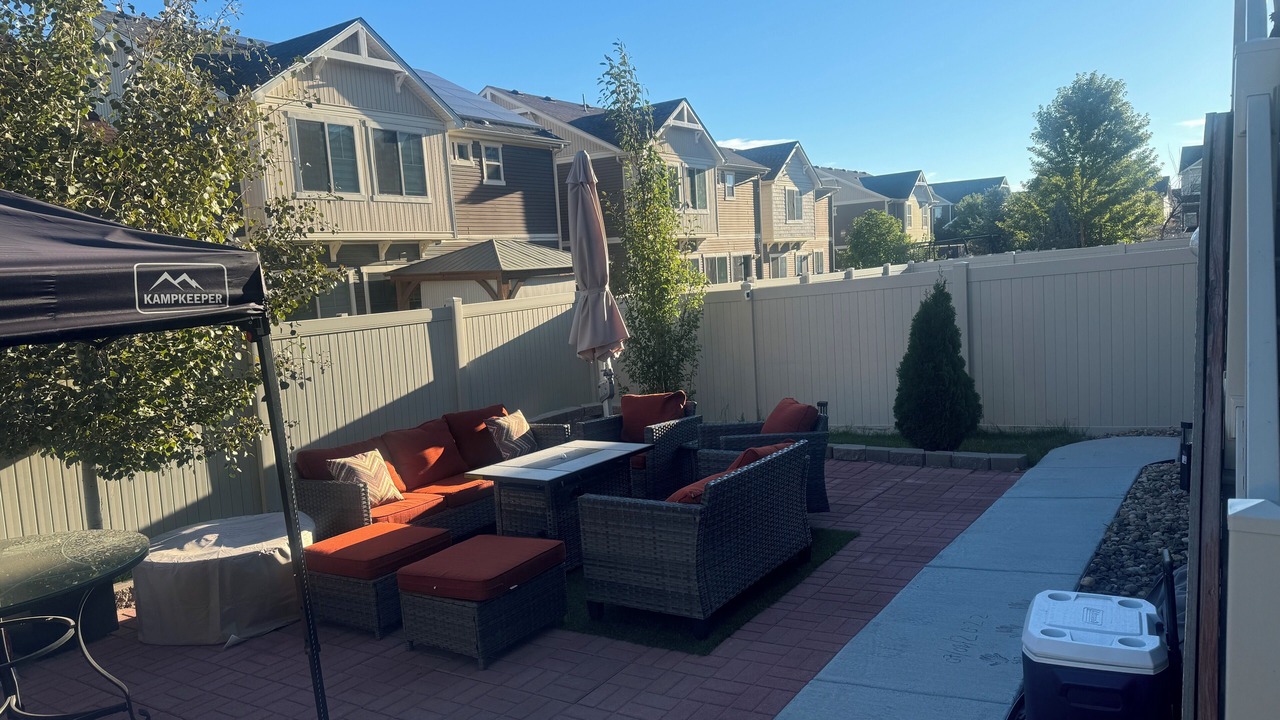 Photo of Outdoor in Gateway