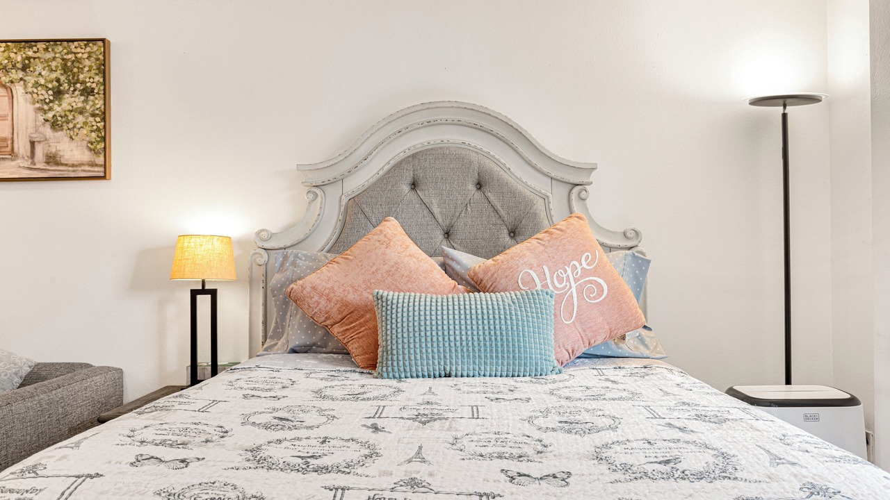 Photo of Bedroom in Belltown