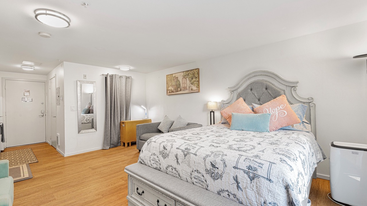 Photo of Bedroom in Belltown