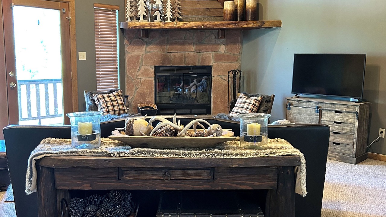 Photo of Livingroom in Cloudcroft