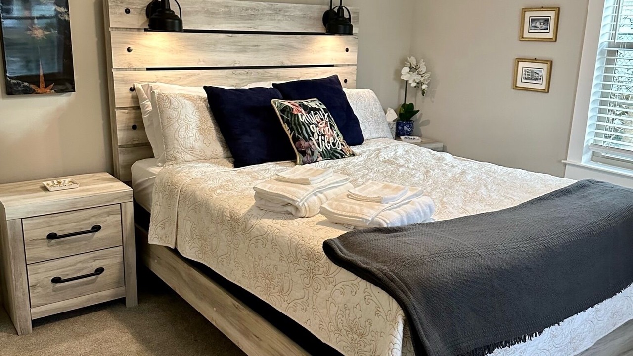 Photo of Bedroom in Hanahan