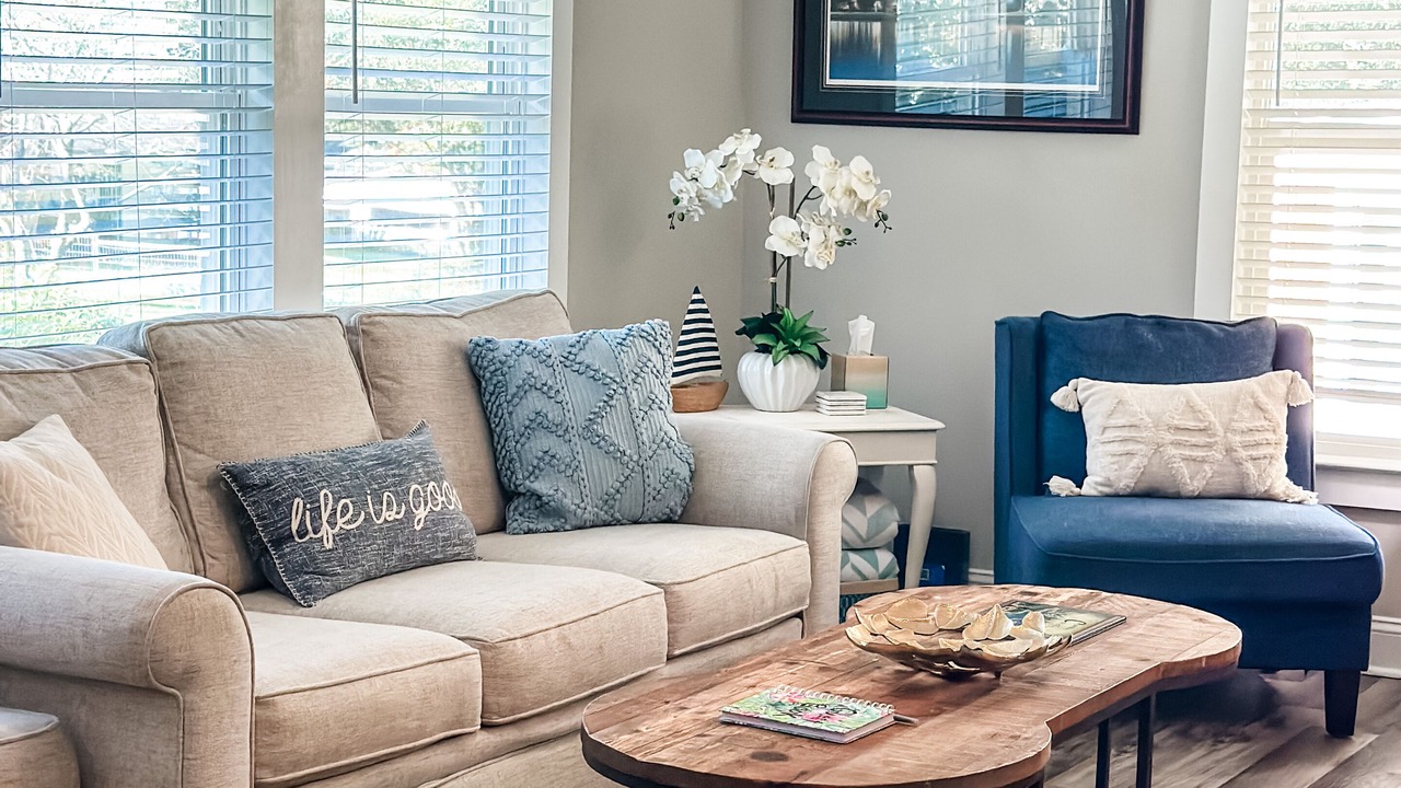Photo of Livingroom in Hanahan