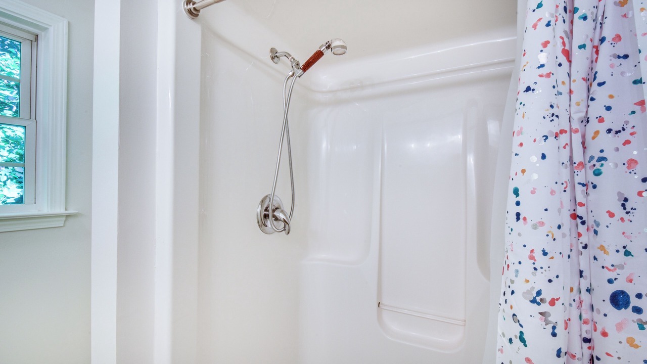 Photo of Bathroom in Seneca