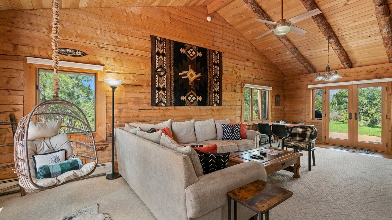 Photo of Livingroom in Durango