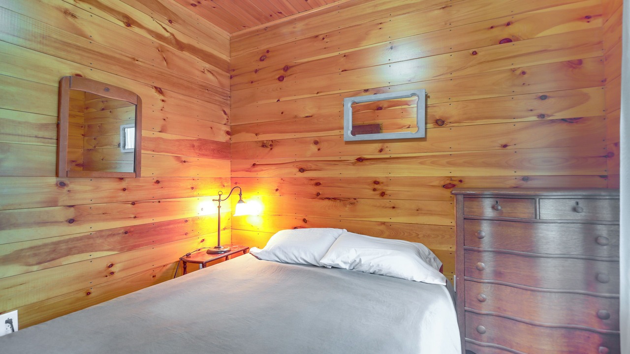 Photo of Bedroom in Port Henry