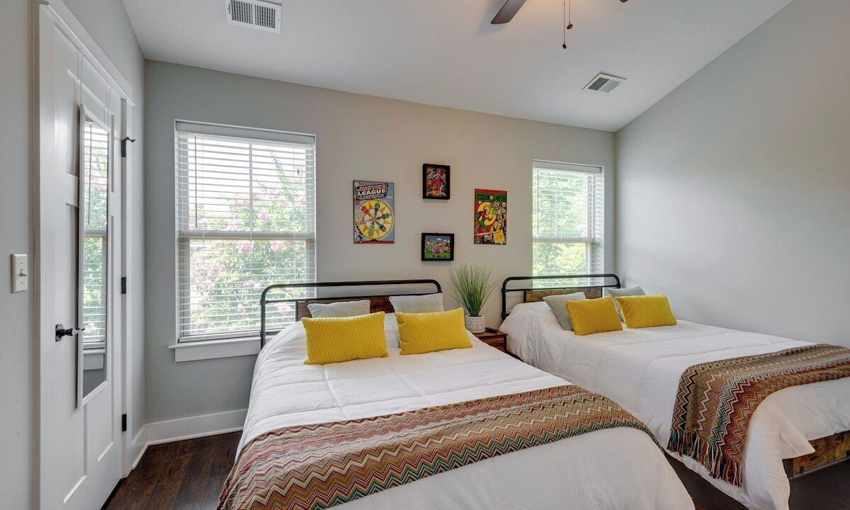 Photo of Bedroom in Inglewood