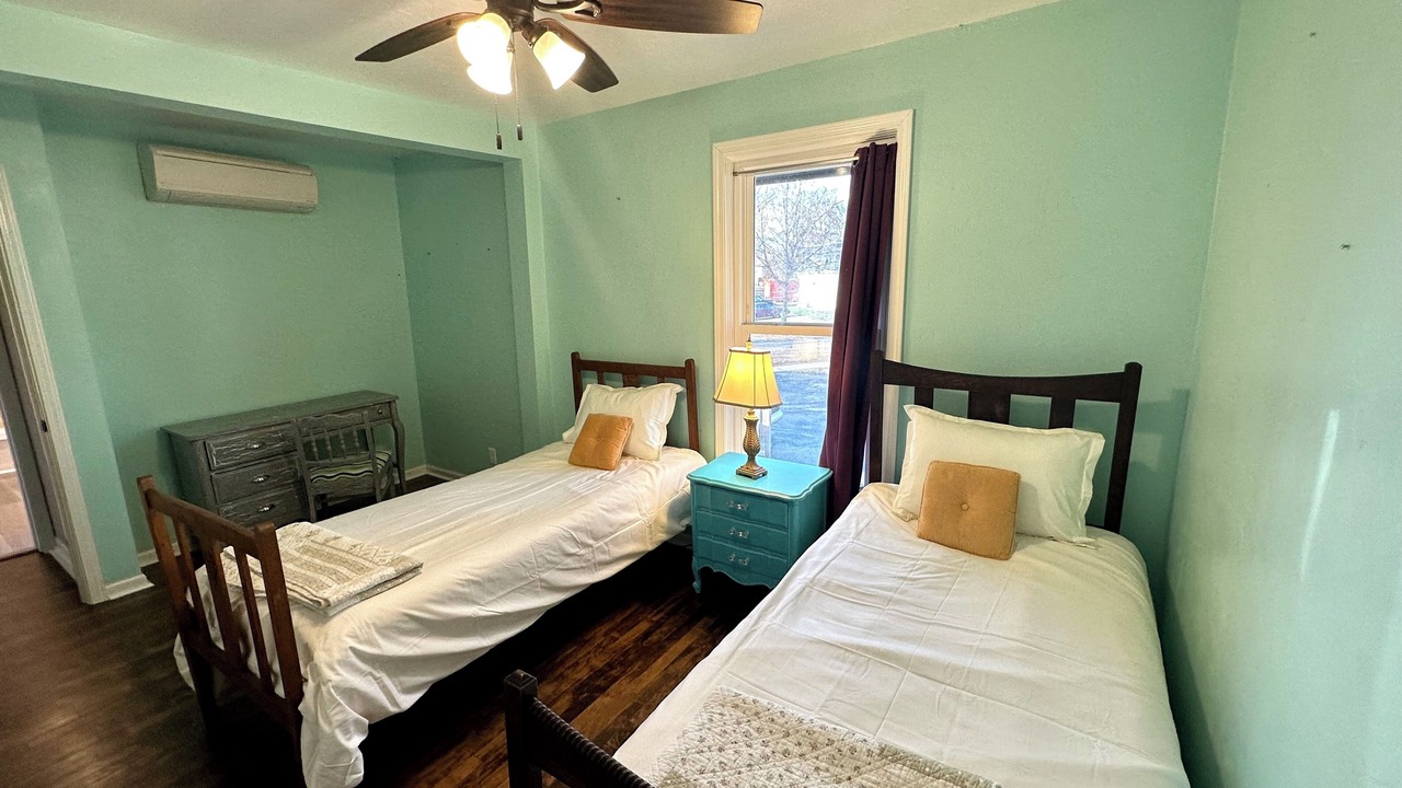 Photo of Bedroom in Kaukauna