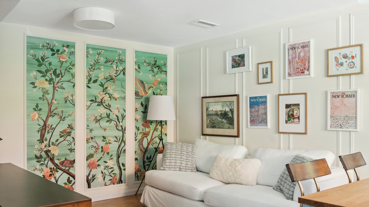 Photo of Livingroom in Lake Barcroft