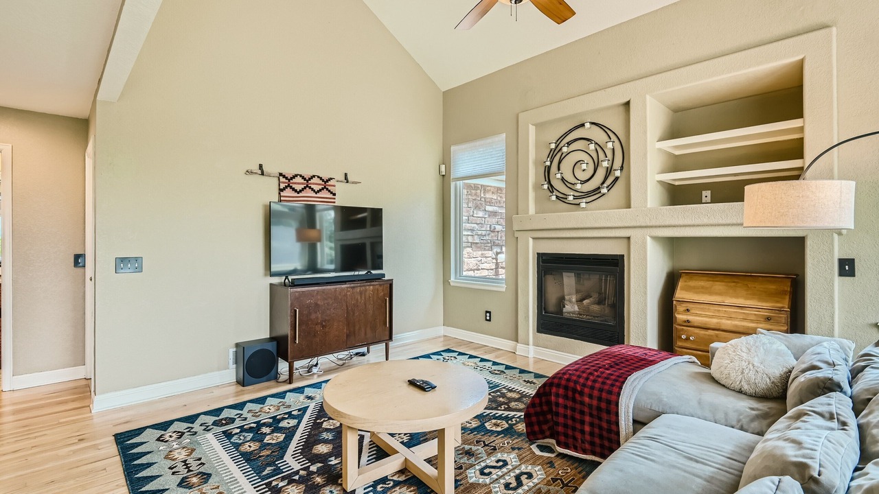 Photo of Livingroom in Scenic Heights