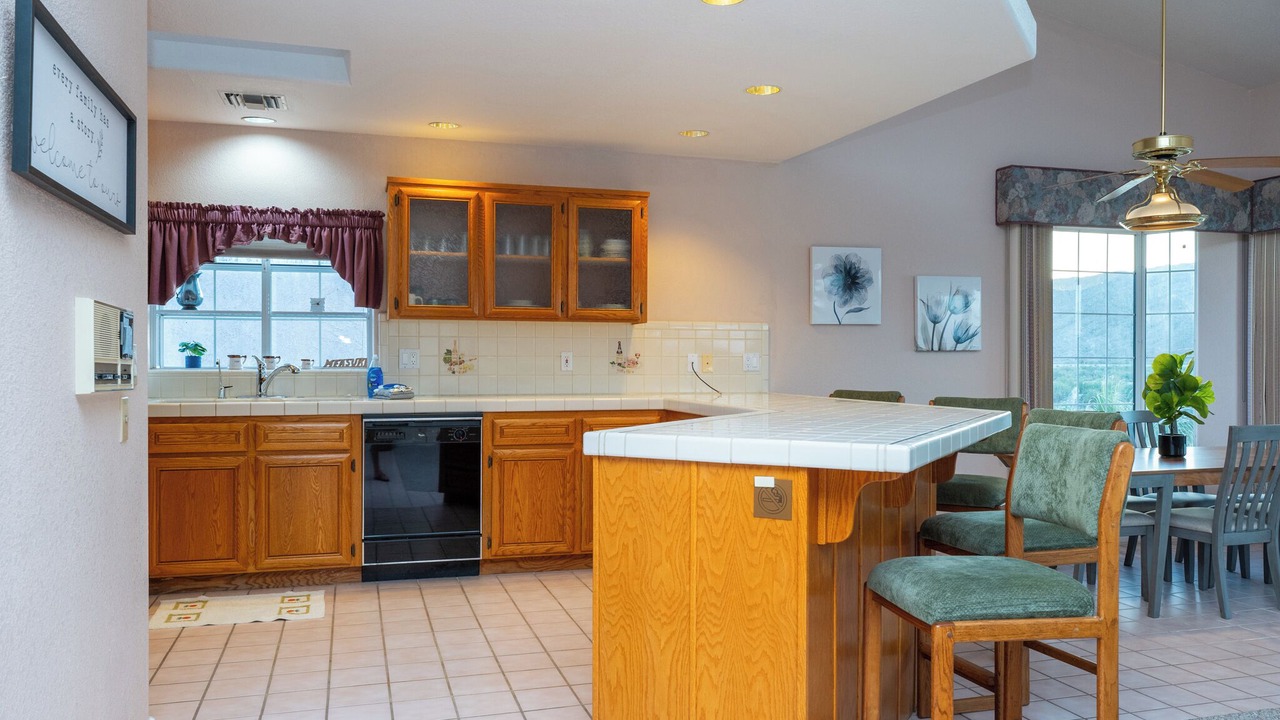 Photo of Kitchen in Holiday Shores