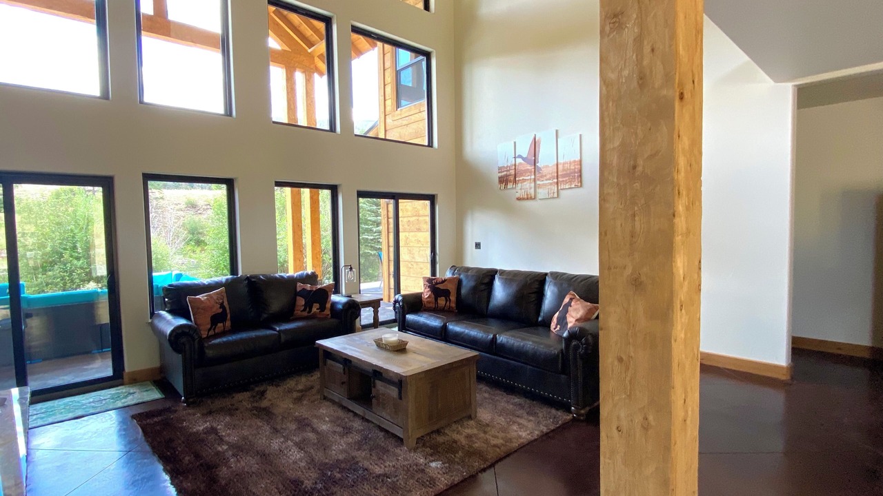 Photo of Livingroom in Rio Vista Estates