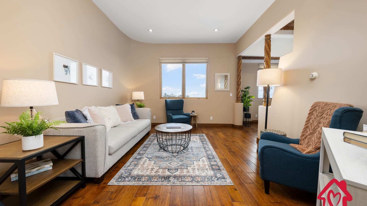 Photo of Livingroom in North Albuquerque Acres