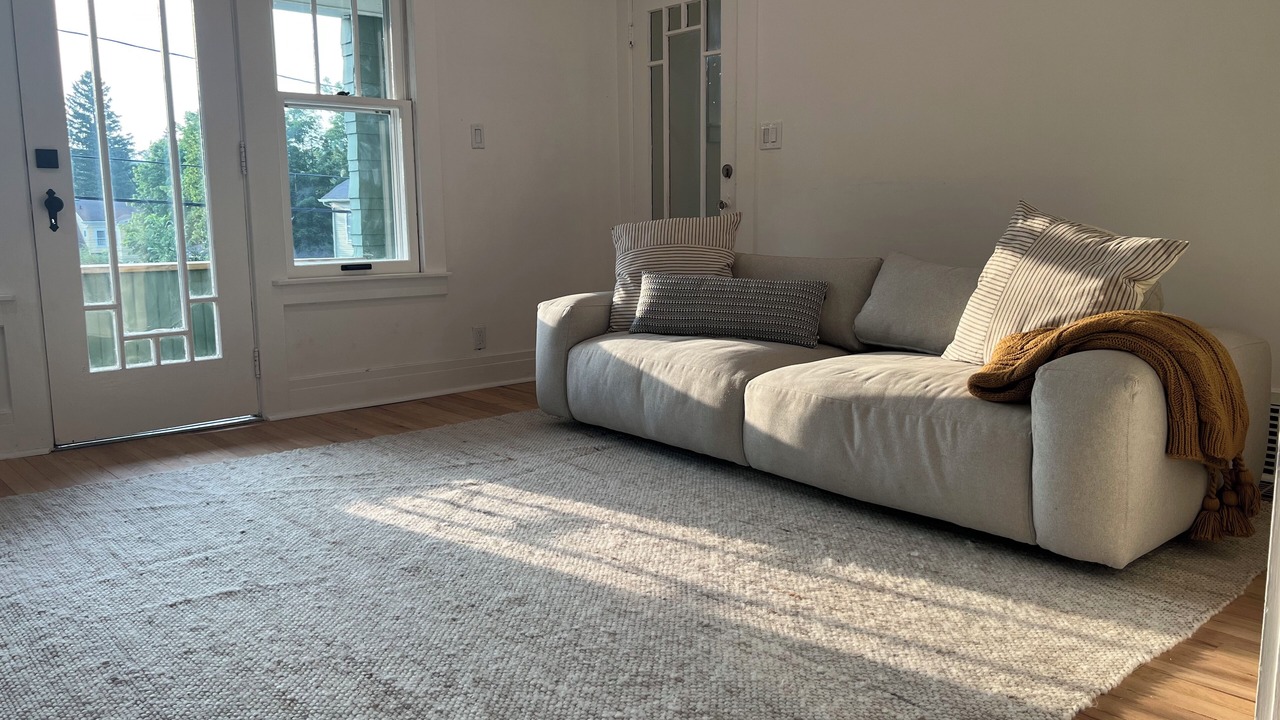 Photo of Livingroom in Eastside