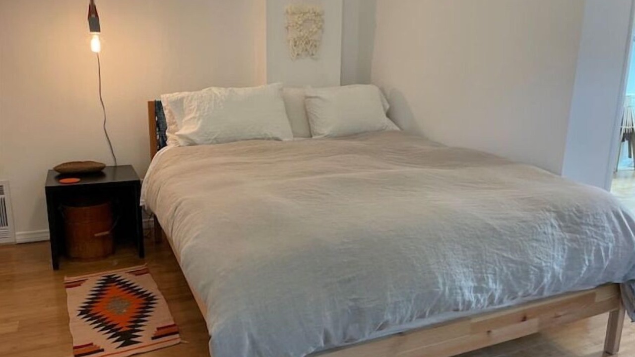 Photo of Bedroom in Los Feliz