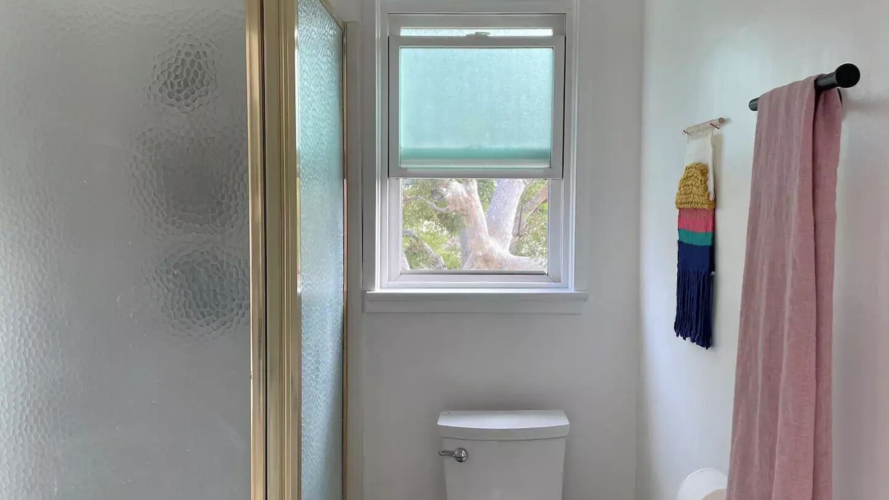 Photo of Bathroom in Los Feliz