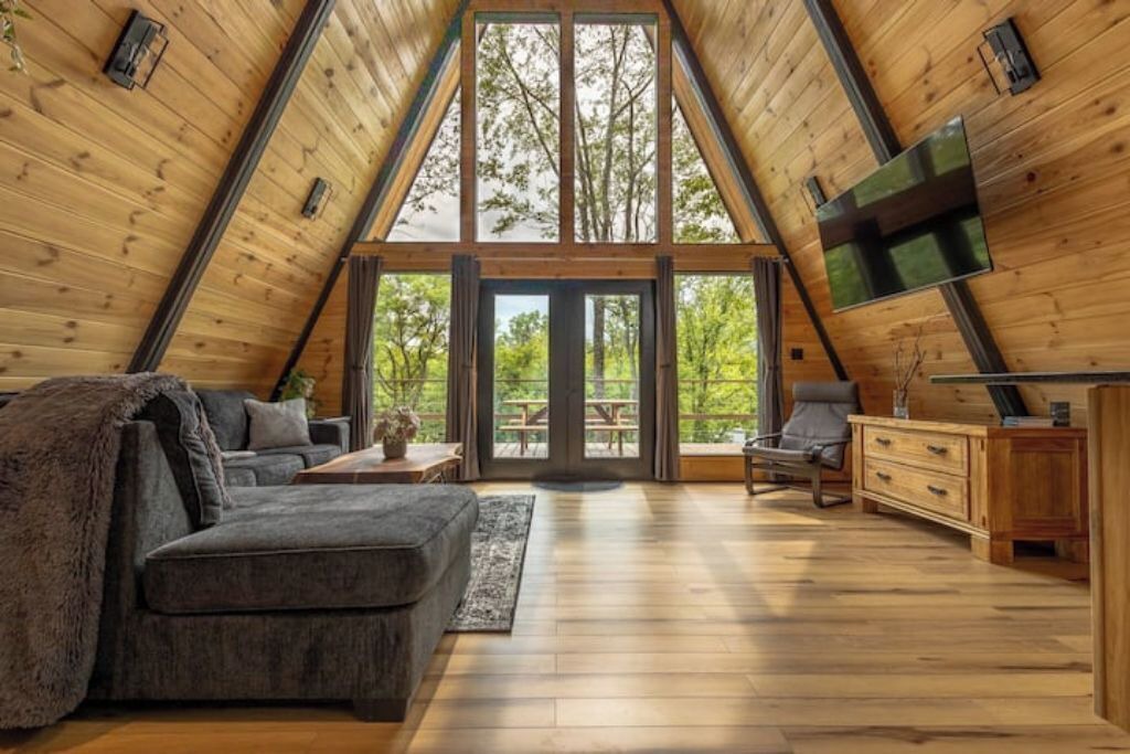 Photo of Livingroom in Cosby