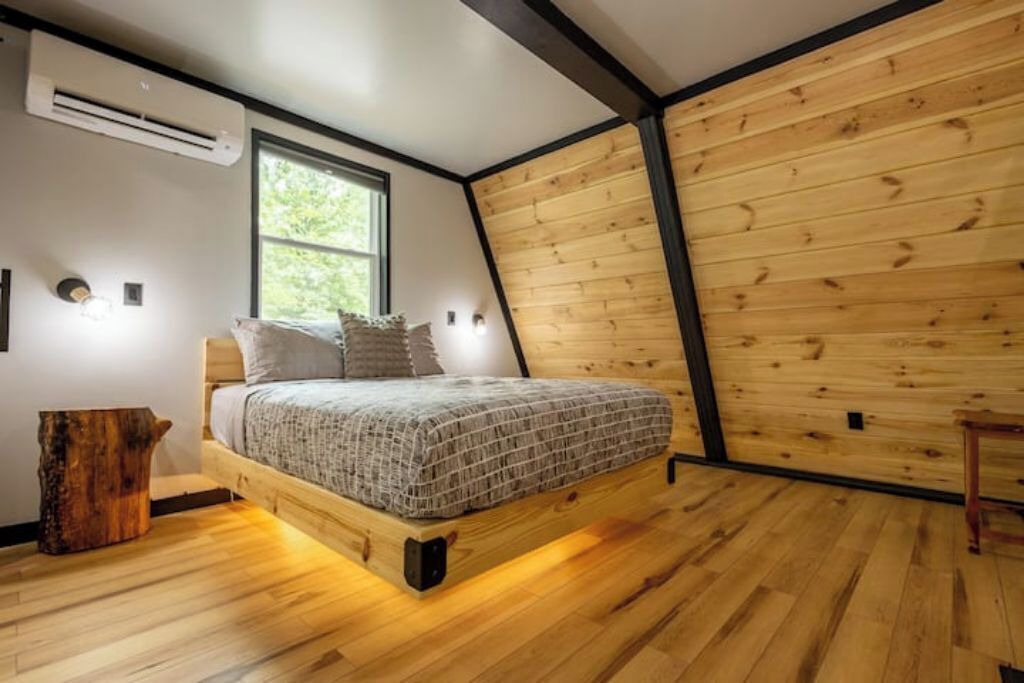 Photo of Bedroom in Cosby