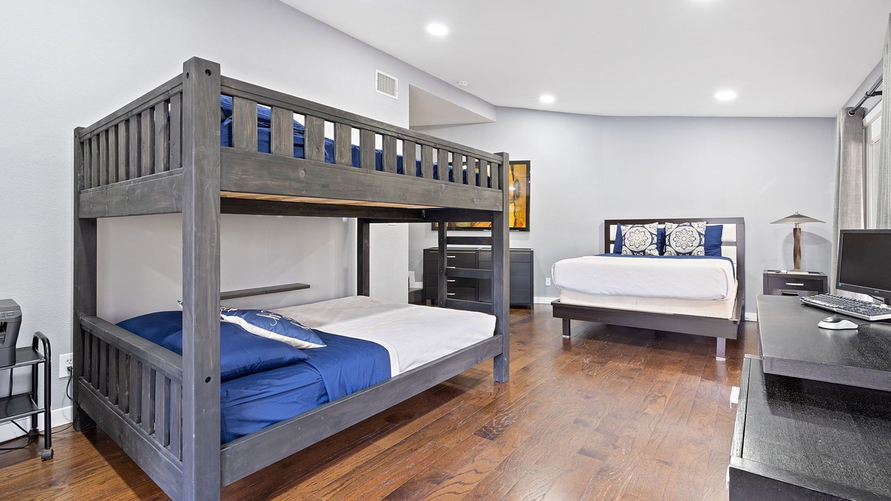 Photo of Bedroom in Manchaca