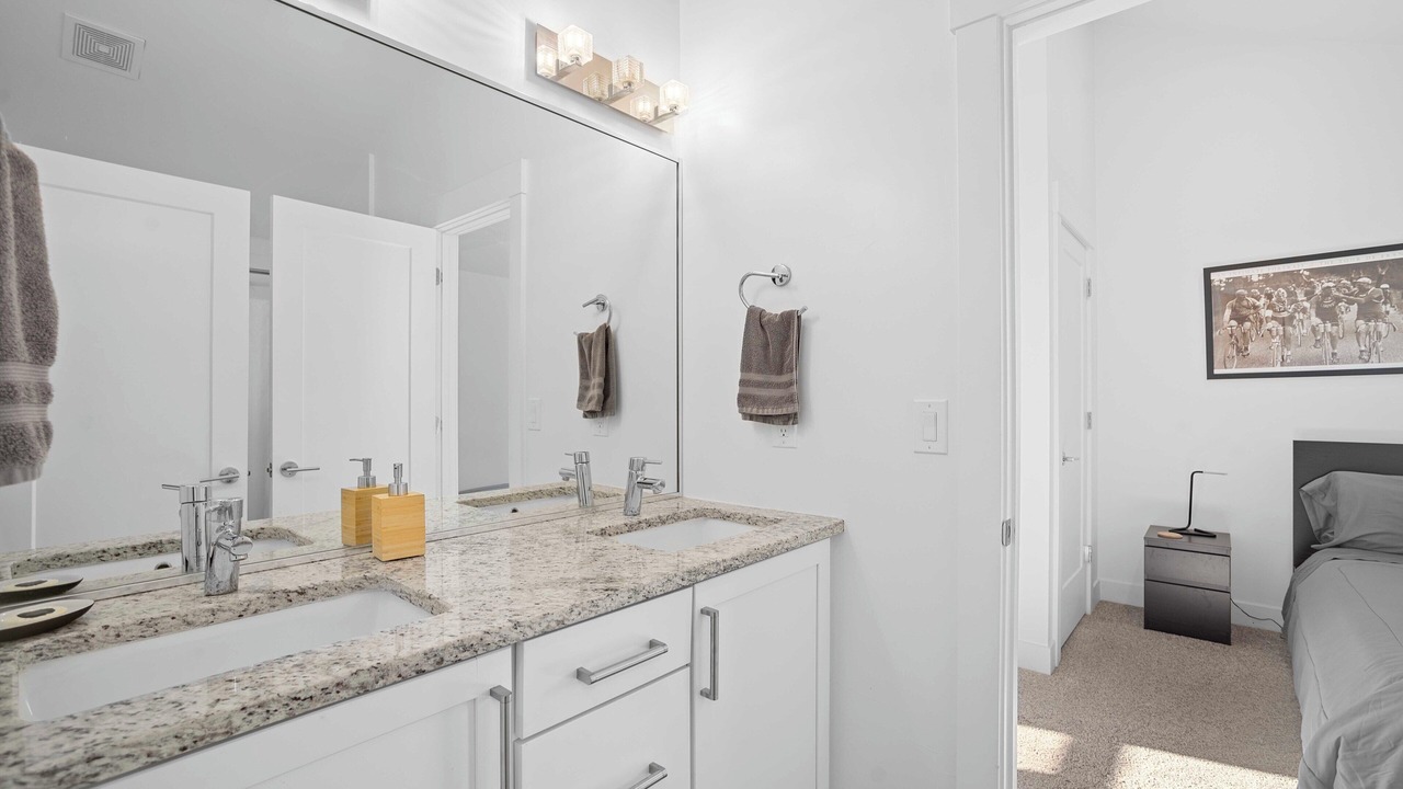 Photo of Bathroom in Five Points
