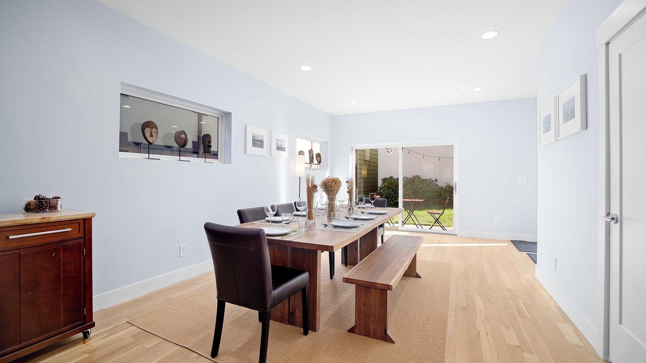 Photo of Livingroom in Five Points