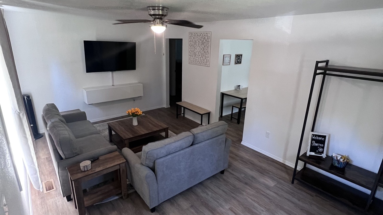 Photo of Livingroom in Ozark