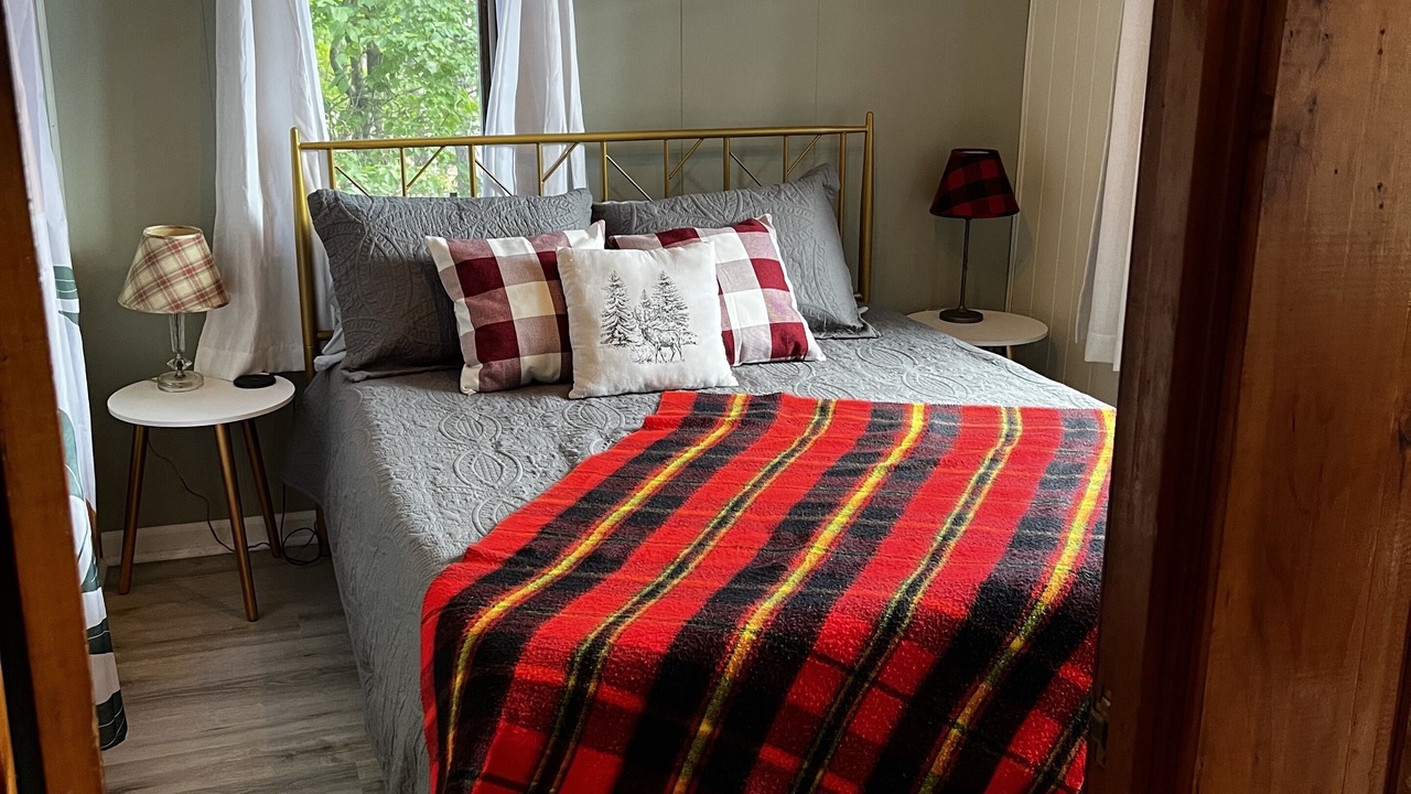 Photo of Bedroom in St Germain