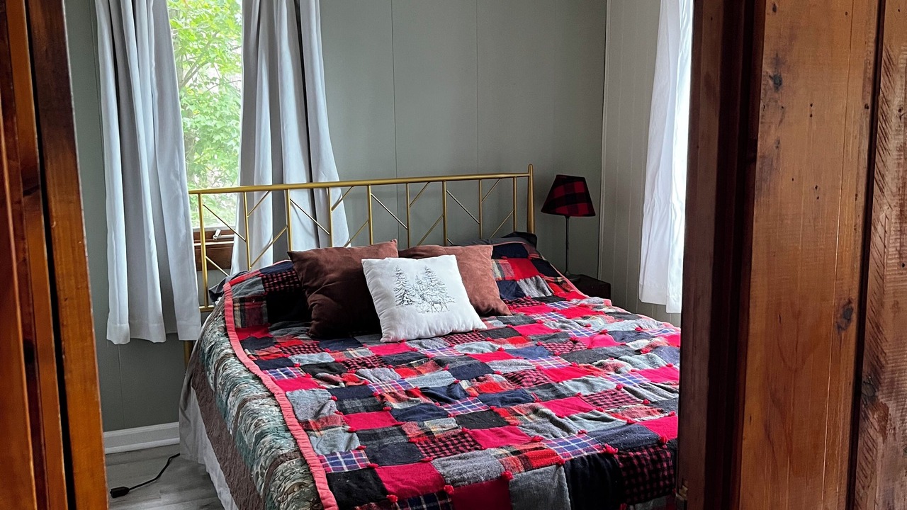 Photo of Bedroom in St Germain