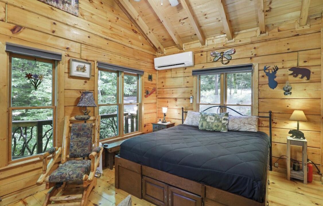 Photo of Bedroom in Blue Ridge