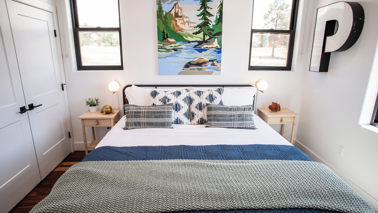 Photo of Bedroom in Twin Creek Village