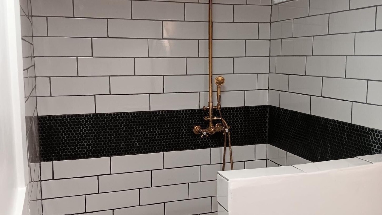 Photo of Bathroom in Leakey