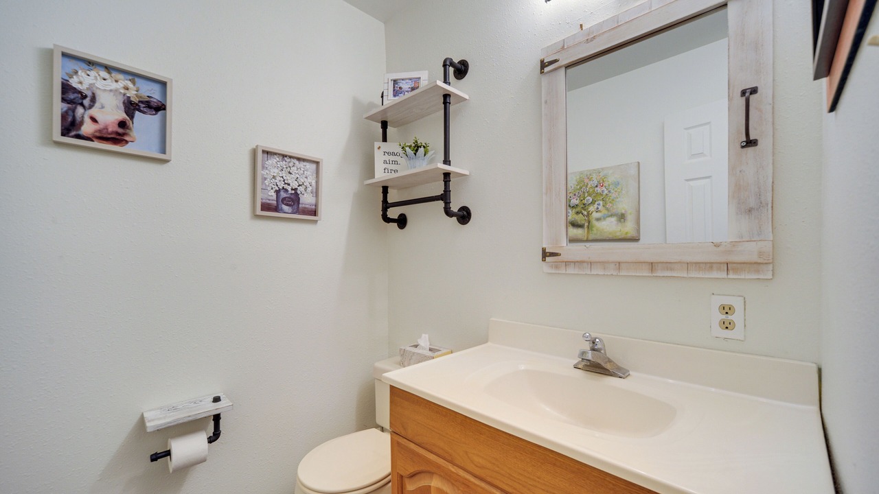 Photo of Bathroom in McQueeney