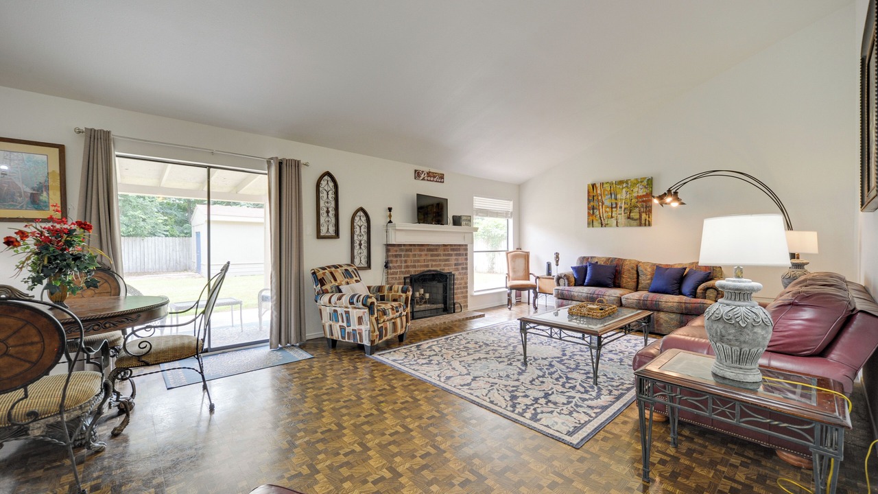 Photo of Bedroom in McQueeney