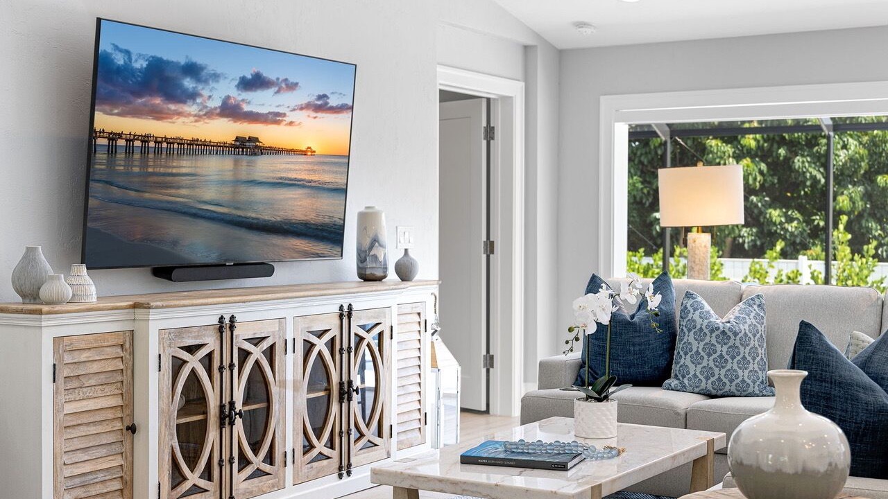 Photo of Livingroom in Central Naples
