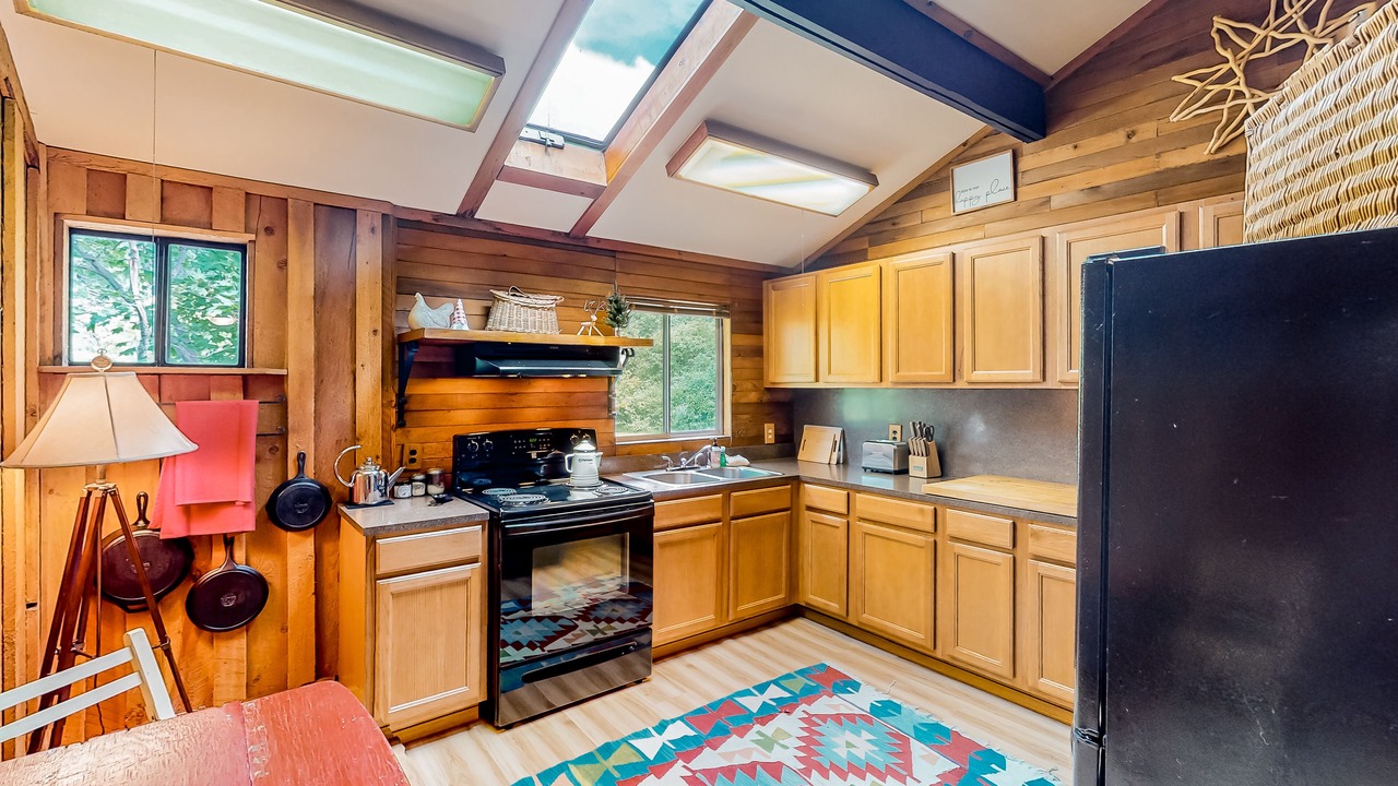 Photo of Kitchen in Elk Meadows