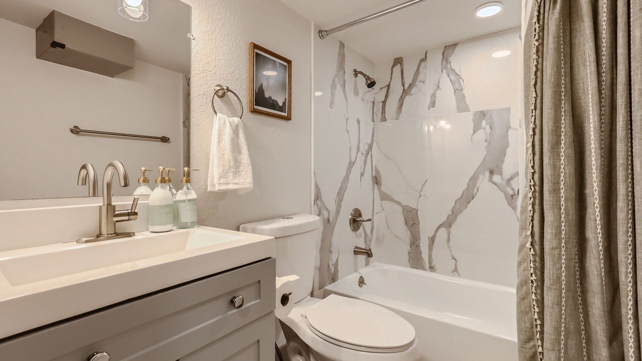 Photo of Bathroom in South Westminster